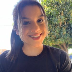 Meet your Posher, Brianna